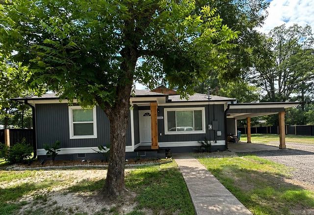 1025 Edwards Street, Malvern, AR 72104