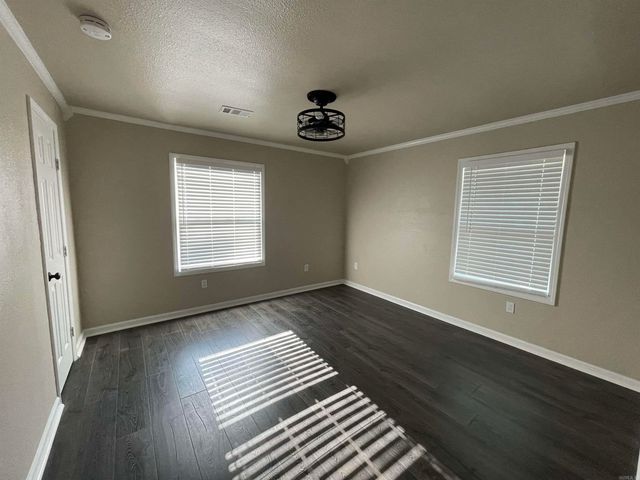 1025 Edwards Street, Malvern, AR 72104