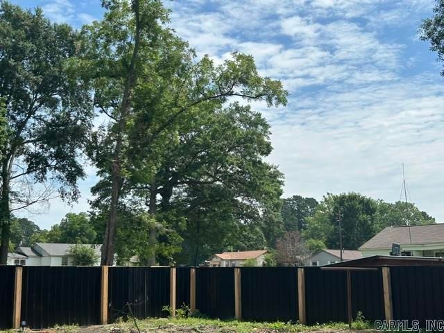 1025 Edwards Street, Malvern, AR 72104