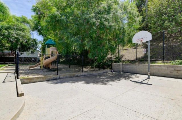 6470 Bell Bluff Ave, San Diego, CA 92119
