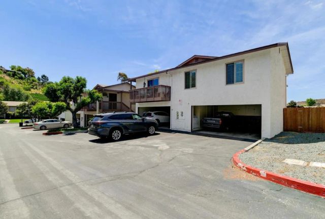6470 Bell Bluff Ave, San Diego, CA 92119