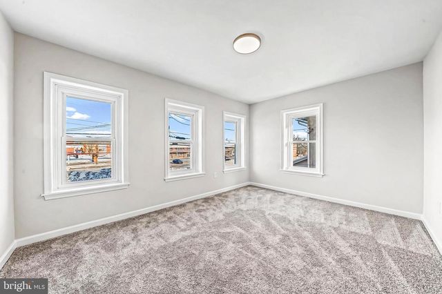 234 S 5TH ST, Oxford, PA 19363