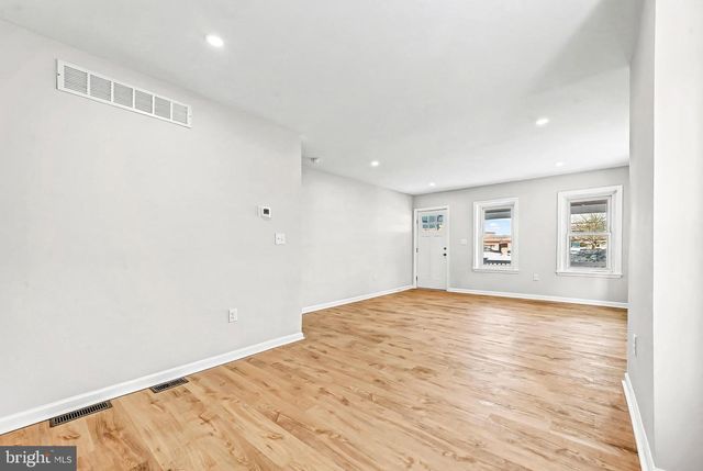 234 S 5TH ST, Oxford, PA 19363