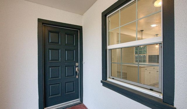 2528 16th Avenue, Kingsburg, CA 93631