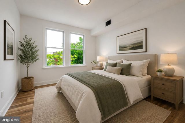 1339 OAK ST NW, Washington, DC 20010