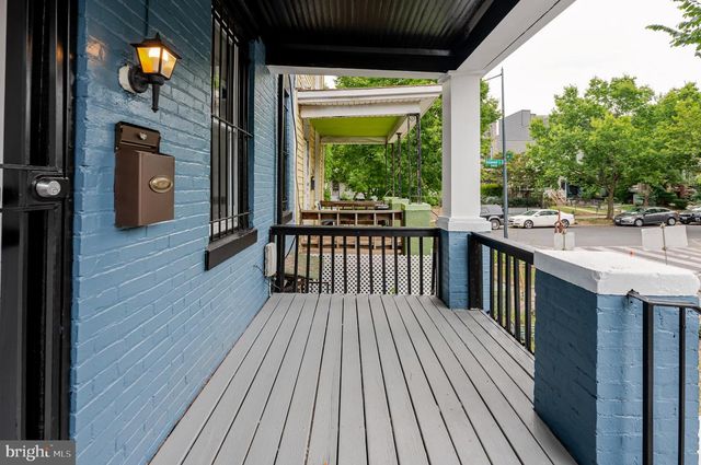 1339 OAK ST NW, Washington, DC 20010