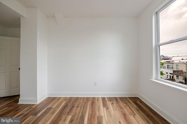 1339 OAK ST NW, Washington, DC 20010