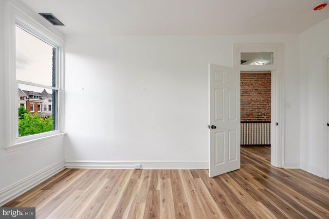 1339 OAK ST NW, Washington, DC 20010