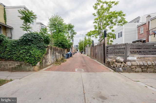 1339 OAK ST NW, Washington, DC 20010