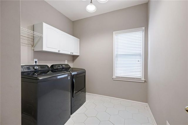 1170 Parkview Lane NW, Kennesaw, GA 30152