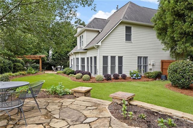 1170 Parkview Lane NW, Kennesaw, GA 30152