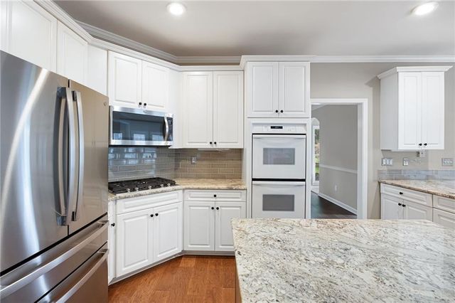 1170 Parkview Lane NW, Kennesaw, GA 30152