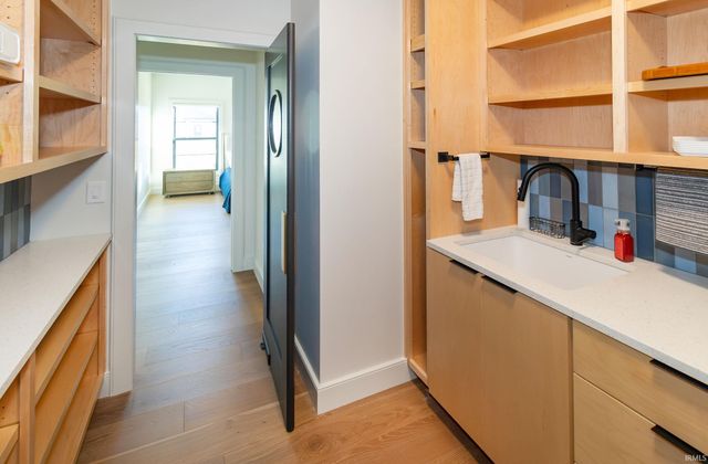 2065 Chadwick Drive, Newburgh, IN 47630