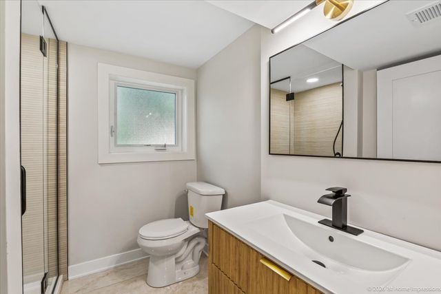 9039 Windsor Drive, Palos Hills, IL 60465