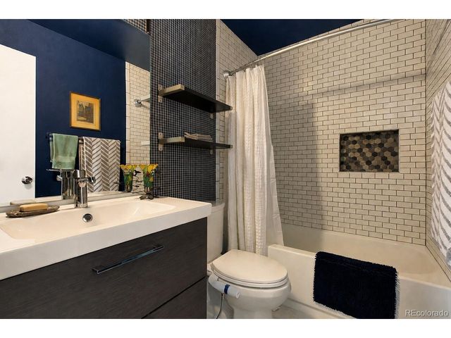 4049 S Richfield Way, Aurora, CO 80013