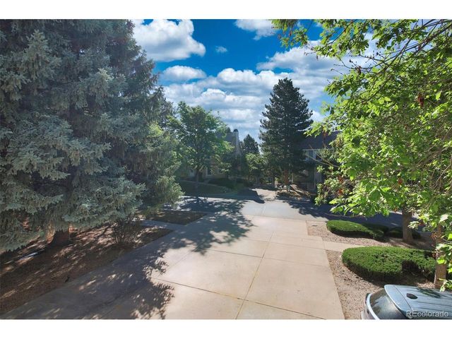 4049 S Richfield Way, Aurora, CO 80013