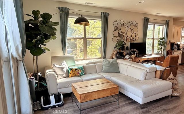 11908 Nixon, Whittier, CA 90601