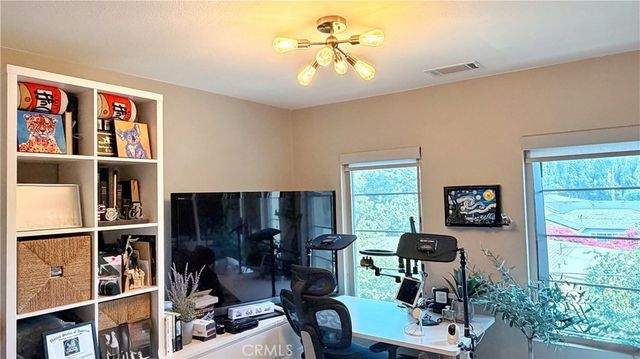 11908 Nixon, Whittier, CA 90601