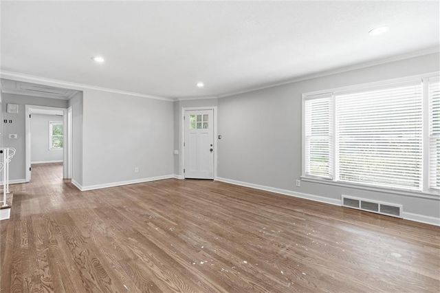 1216 Meadow Lake Parkway, Kansas City, MO 64114