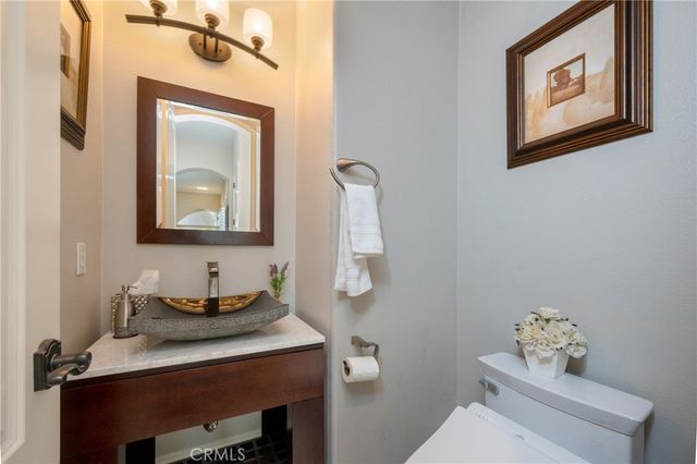 24151 Whitetail, Corona, CA 92883