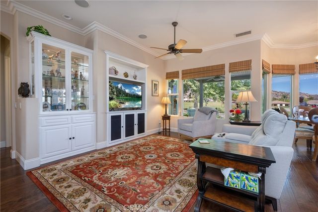 24151 Whitetail, Corona, CA 92883