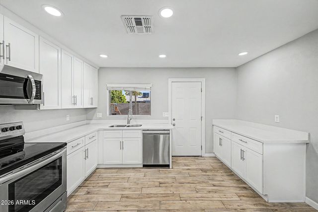 3217 E PERSHING Avenue, Phoenix, AZ 85032