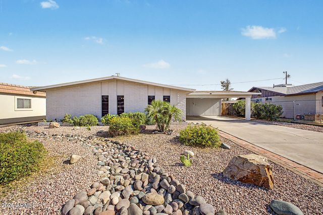 3217 E PERSHING Avenue, Phoenix, AZ 85032
