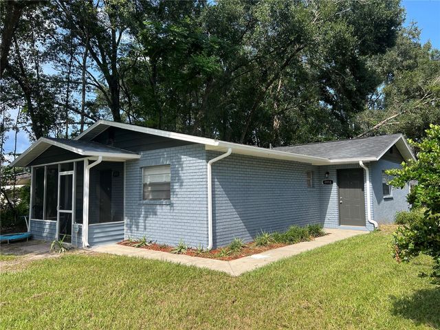 4916 16TH STREET, Zephyrhills, FL 33542