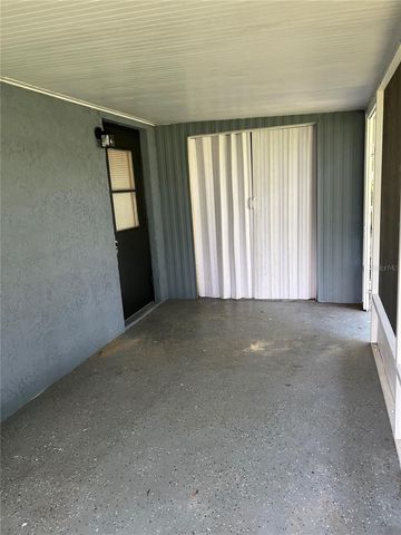 4916 16TH STREET, Zephyrhills, FL 33542