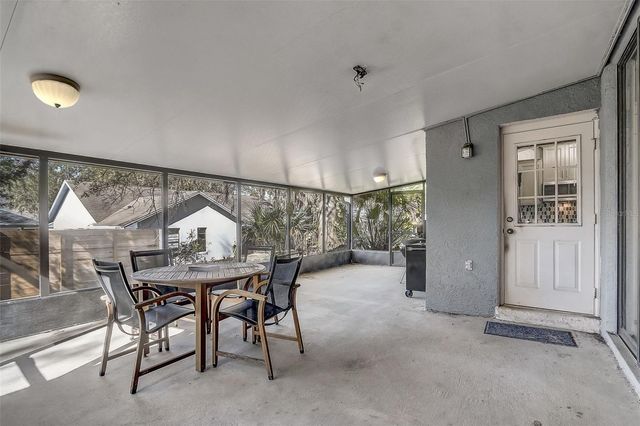 10400 HUNTERS TRAIL COURT, Orlando, FL 32817