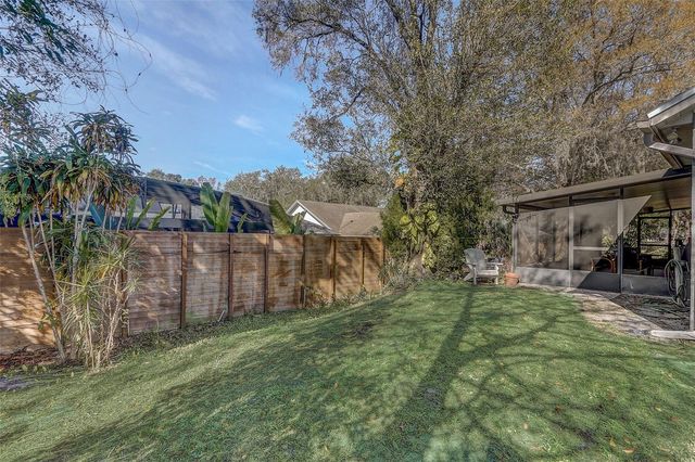 10400 HUNTERS TRAIL COURT, Orlando, FL 32817