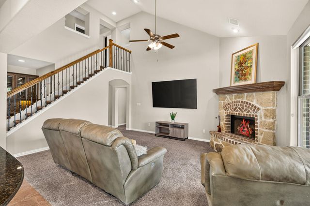 13680 Mesa Verde DR, Austin, TX 78737