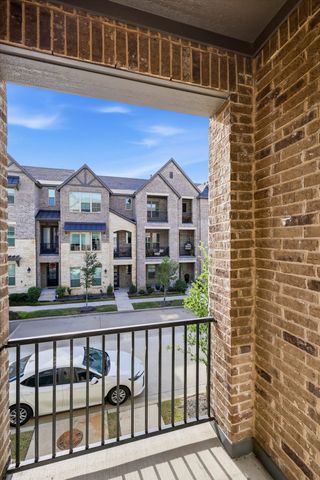 321 Ukiah Street, Lewisville, TX 75056
