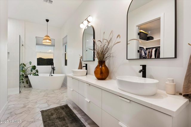 37815 N 34TH Avenue, Phoenix, AZ 85086