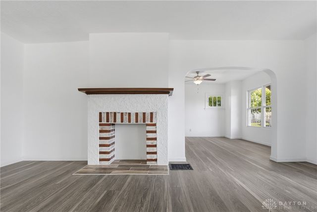 1200 Wilson Drive, Dayton, OH 45402