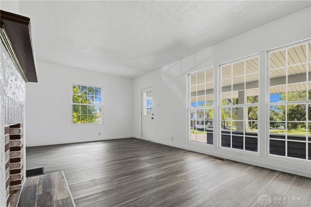 1200 Wilson Drive, Dayton, OH 45402