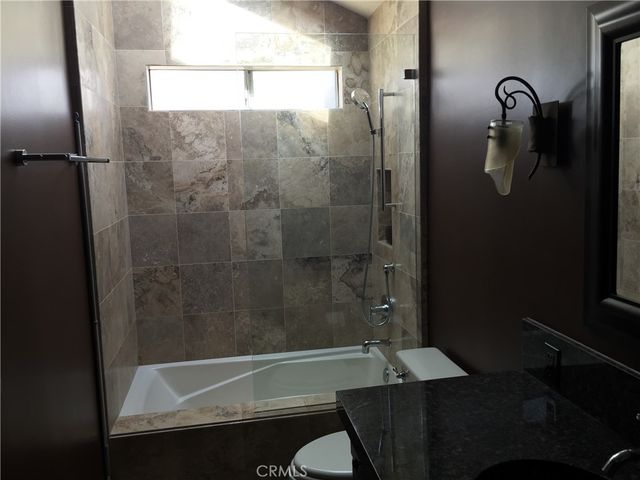 990 Trabuco, Costa Mesa, CA 92627