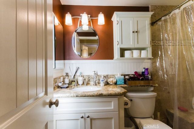 990 Trabuco, Costa Mesa, CA 92627