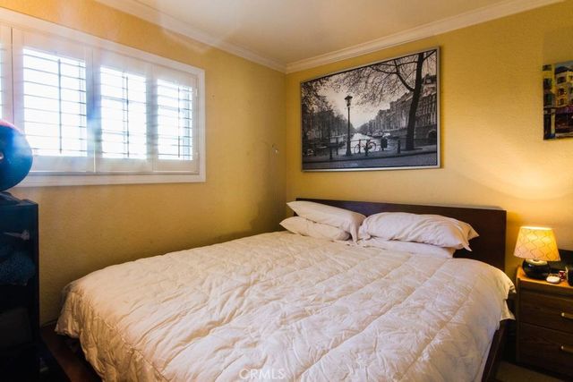 990 Trabuco, Costa Mesa, CA 92627