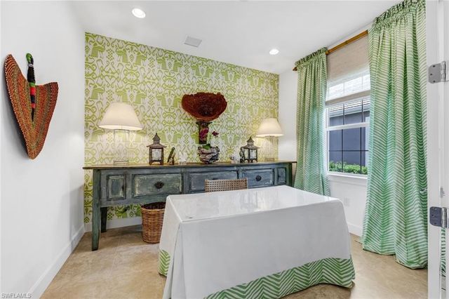 5878 Haiti DR, Naples, FL 34113