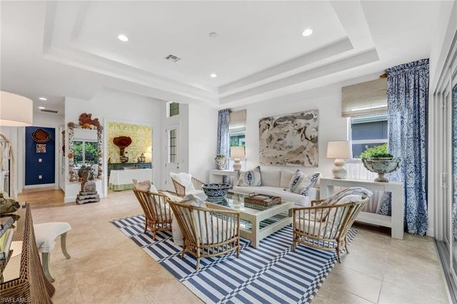 5878 Haiti DR, Naples, FL 34113