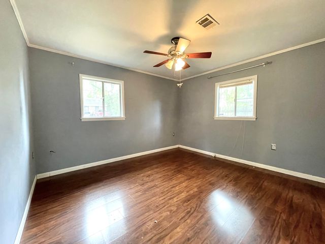 202 Robin Dr., Petal, MS 39465