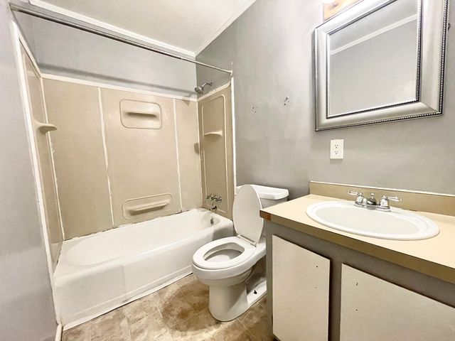 202 Robin Dr., Petal, MS 39465