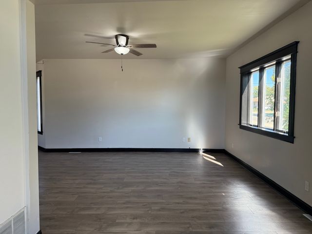 1024 Peoria Street, Peru, IL 61354