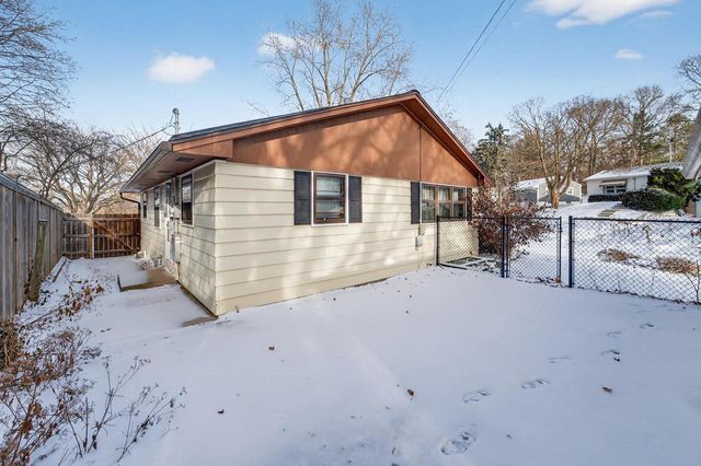 518 Bowman Avenue, Madison, WI 53716