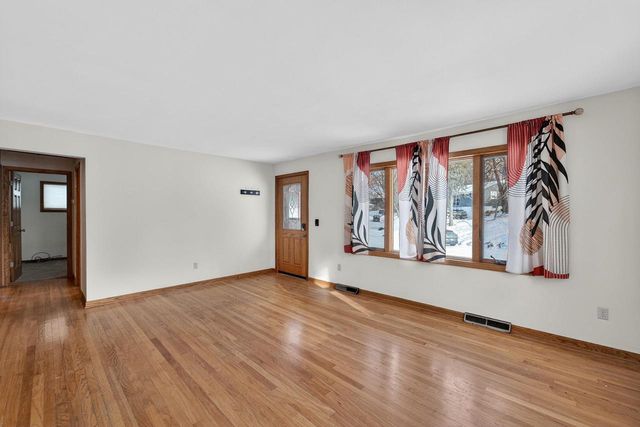 518 Bowman Avenue, Madison, WI 53716