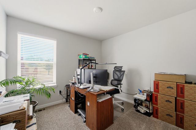 4170 Cheyenne Court, Waukee, IA 50263