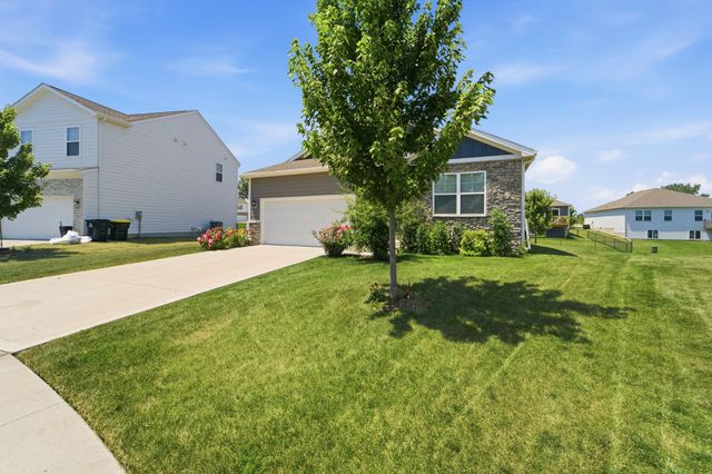 4170 Cheyenne Court, Waukee, IA 50263