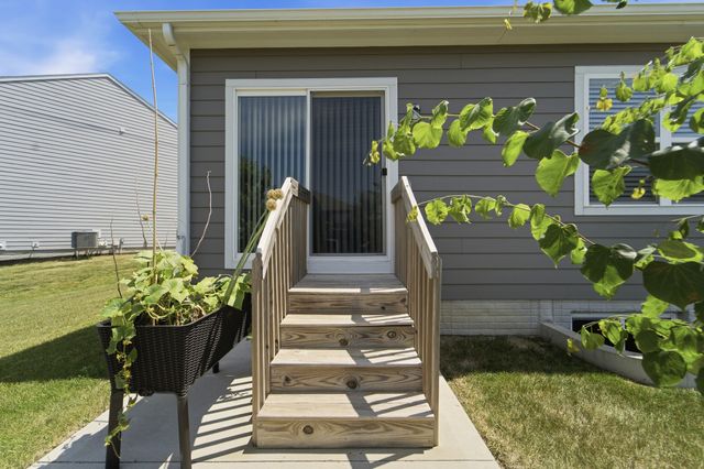 4170 Cheyenne Court, Waukee, IA 50263