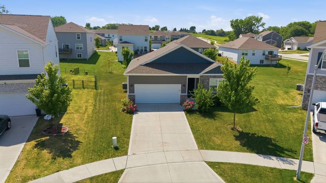 4170 Cheyenne Court, Waukee, IA 50263